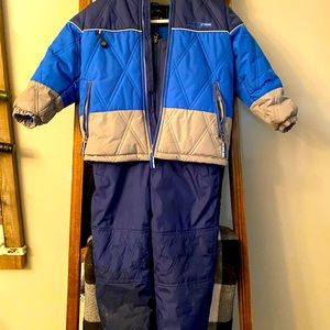 Kids snowsuit